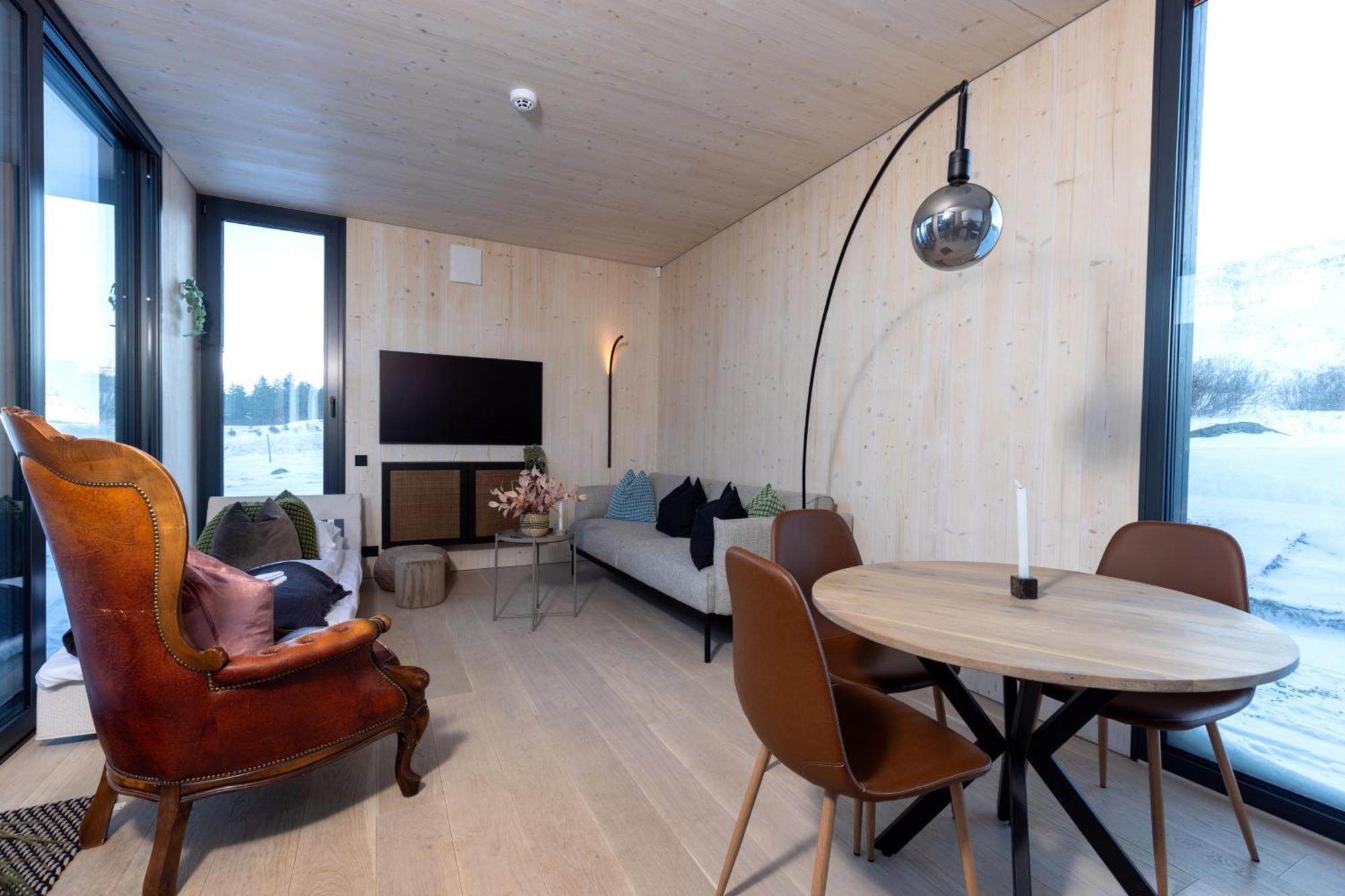 The Oceanfront Private Northern Lights Villa Reynivellir Exterior photo