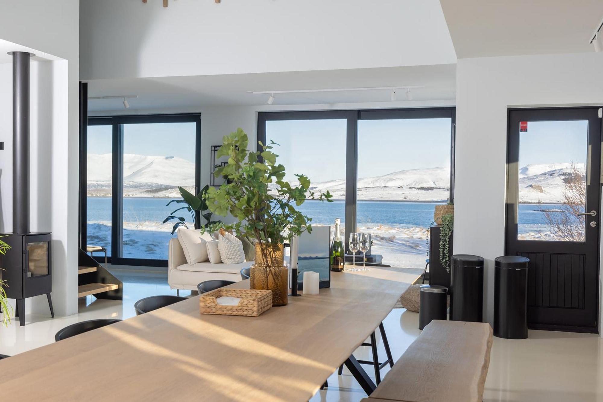 The Oceanfront Private Northern Lights Villa Reynivellir Exterior photo